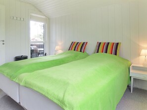 3 bedrooms, WiFi - "Kadir" - 500m from the sea by Interhome (Blåvand)