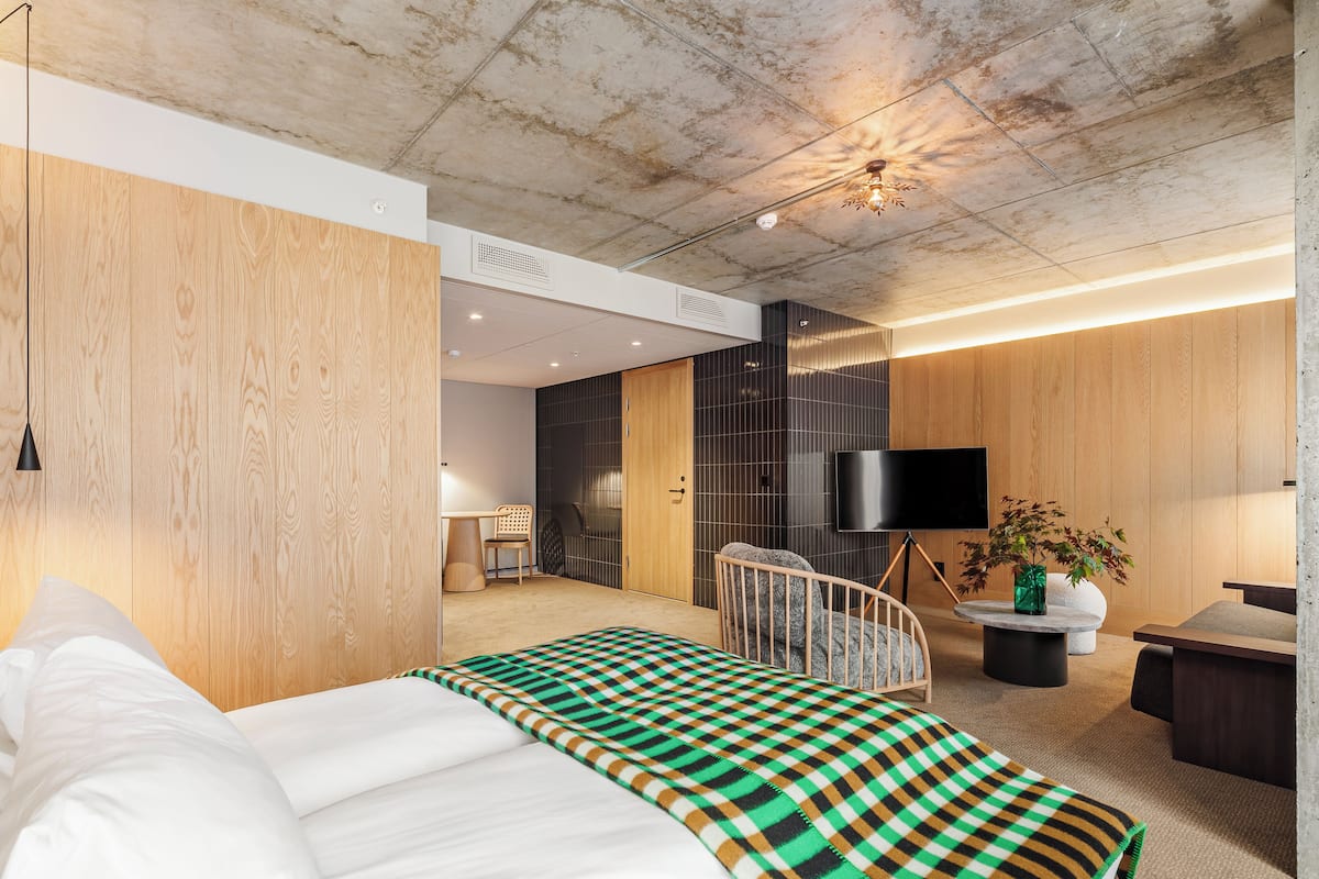1 habitación, ropa de cama hipoalergénica y minibar