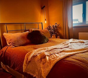1 Schlafzimmer, Bügeleisen/Bügelbrett, kostenloses WLAN, Bettwäsche