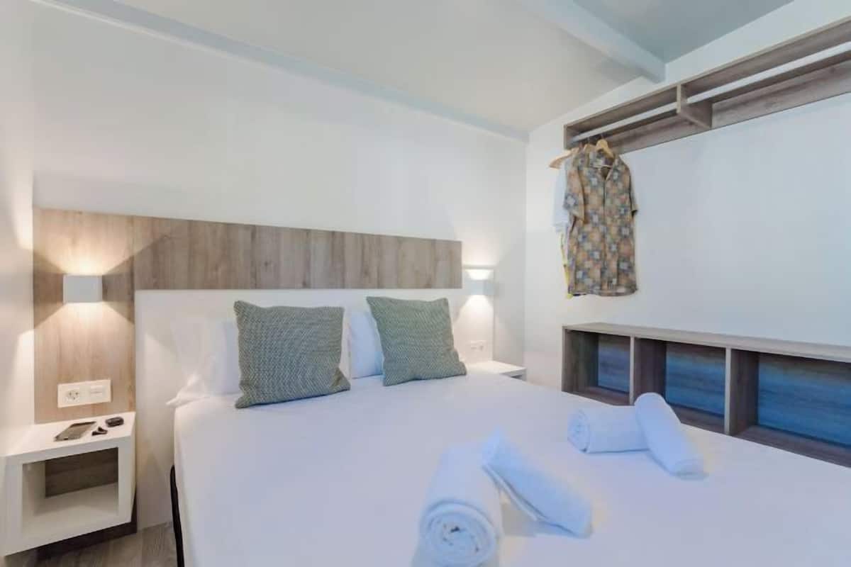 2 dormitorios, wifi gratis, ropa de cama