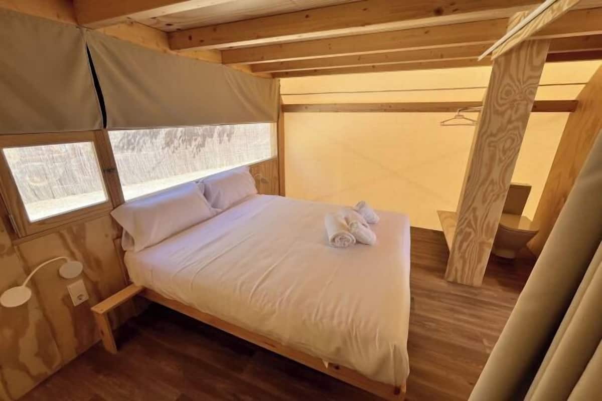 2 dormitorios, wifi gratis, ropa de cama
