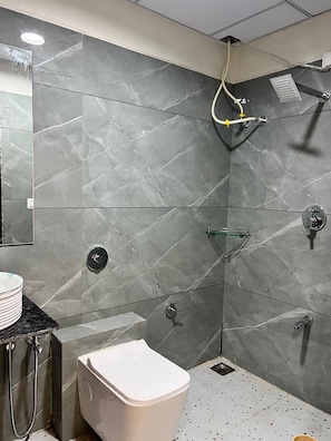 Luxury-Zimmer, Stadtblick | Badezimmer