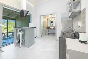 Basic Room, 1 Bedroom (La Beaute) | 1 bedroom, free WiFi - Hongcheon Rivervalley Poolvilla Spa Pens (Hongcheon)
