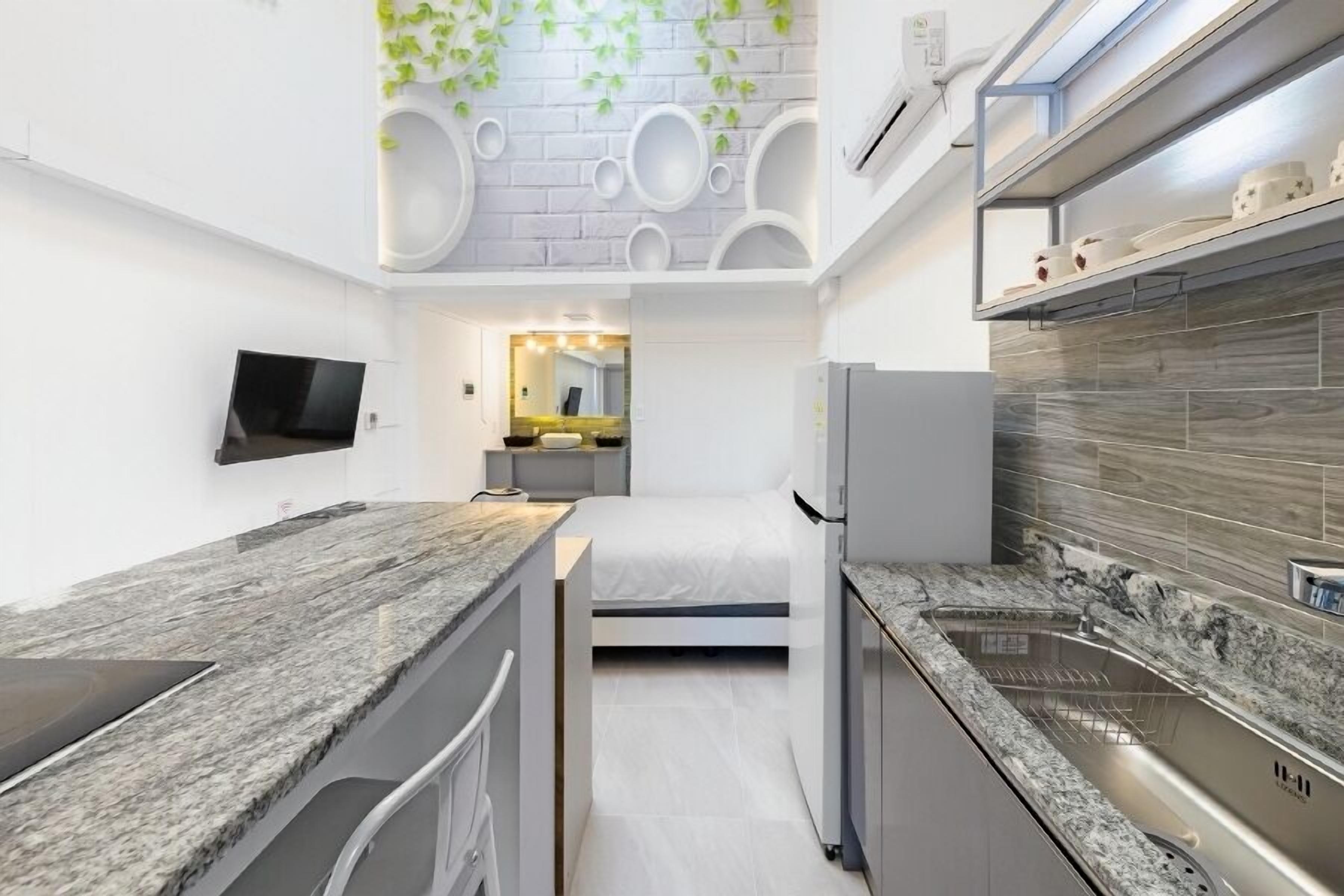 Basic Room, 1 Bedroom (Luna) | 1 bedroom, free WiFi