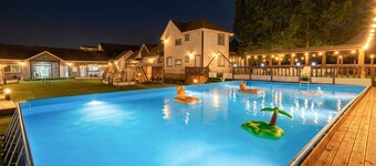 Gapyeong Dangdangi Pet Pension Green