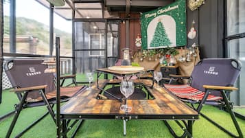 Basic Room, 1 Bedroom (Pomer1) | Free WiFi