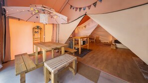 Basic Room, 1 Bedroom (VIP(Ensuite / Fire Pit / No Pets)) | Free WiFi - Gapyeong Iluglamping (Gapyeong)
