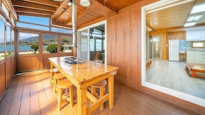 Basic Room, 1 Bedroom (healing(pyeonbaegnamu)) | 1 bedroom, free WiFi - Ganghwa Abientot Spa Pension (Incheon)