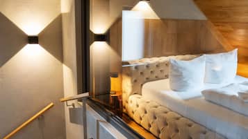 2 Schlafzimmer, Schreibtisch, Bügeleisen/Bügelbrett, Reisekinderbett
