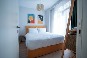 1 bedroom, Egyptian cotton sheets, premium bedding, memory foam beds - Bird Nest Suite (Istanbul)