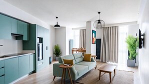 Luxury Duplex | Living area | 55-inch Smart TV with digital channels, Netflix, streaming services - Bird Nest Suite (Istanbul)