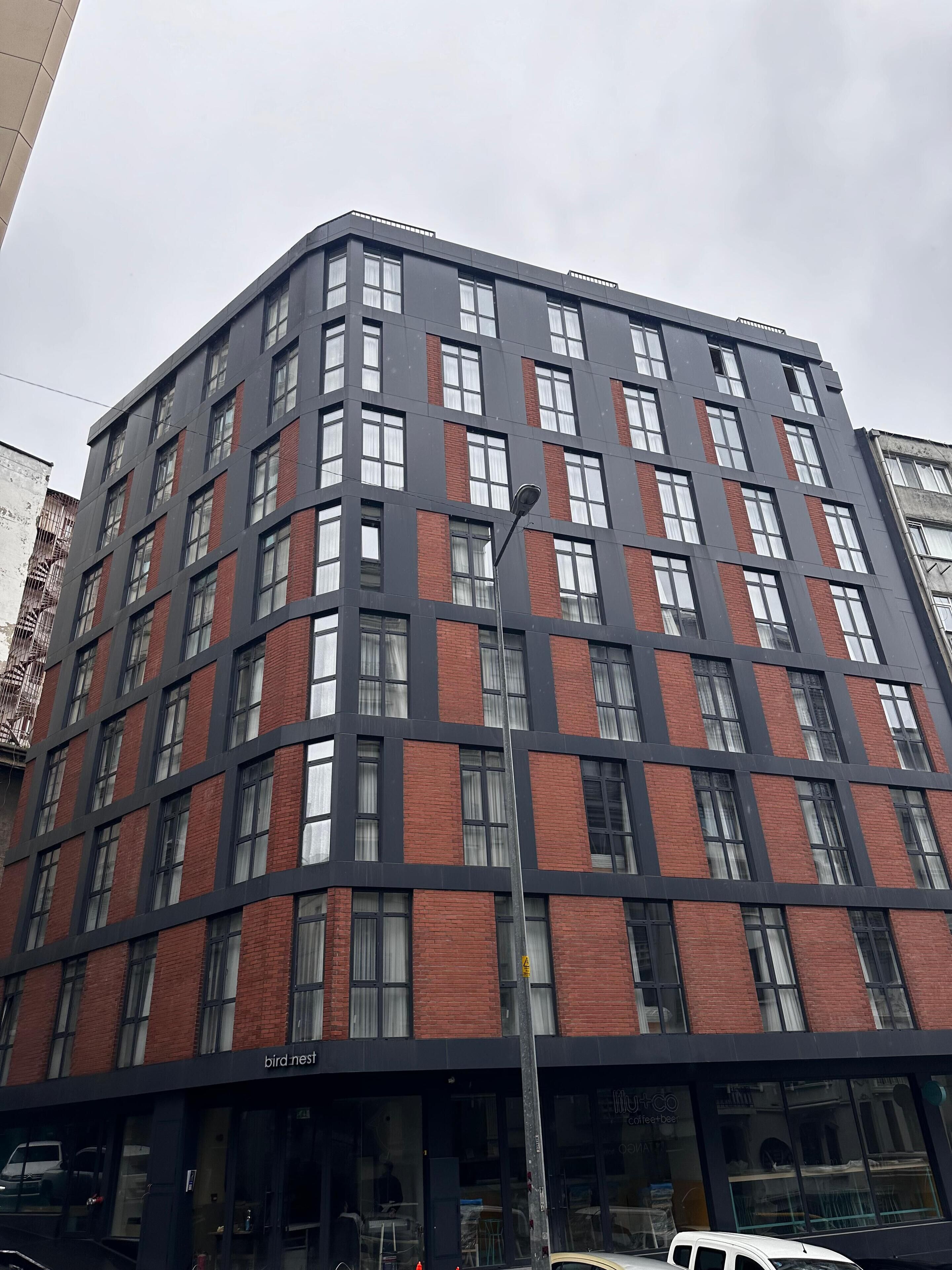 واجهة المنشأة