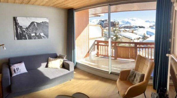 Smart TV, video library, stereo - Coeur Station, vue Splendide, Skis aux Pieds (Huez)