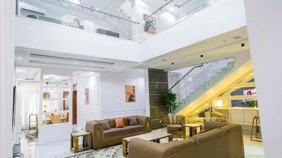 6 bedroom mansion in lekki phase 1