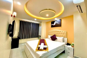 Standard dubbelrum | Sängtillbehör av högsta kvalitet, minibar, skrivbord och gratis wi-fi