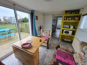 Smart TV, DVD player, books, video library - Petite Maison Proche Mer, Jardin Clos, Près du GR 34 et du Bourg , Chien Accepté (Plouguerneau)