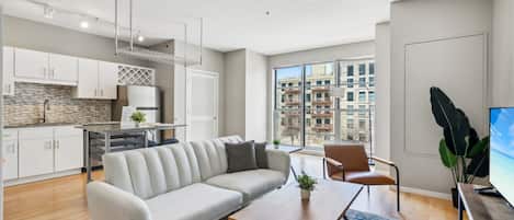 Télévision, espaces bureaux