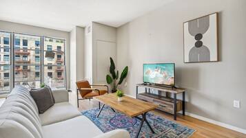 Televisie en een kantoor