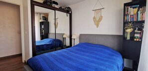 Tabla de planchar con plancha y wifi gratis