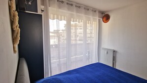 1 bedroom, iron/ironing board, free WiFi - Ref GALLIE Palmes d Or Properties (Cannes)