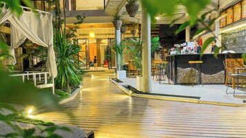 Fasade – kveld/natt