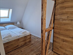 3 soverom, strykejern/-brett, reiseseng for barn og wi-fi (inkludert)