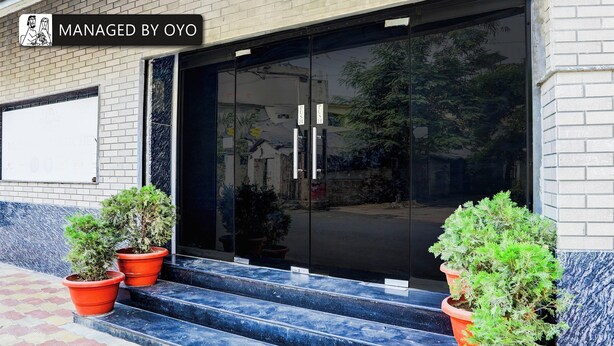 Exterior - Collection O Cafe 8 (Nagpur)