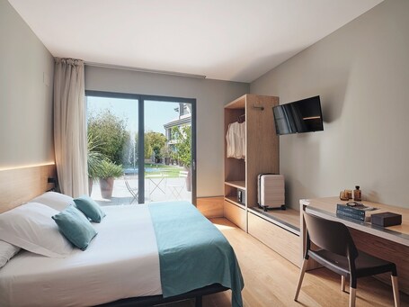 Qgat Suites & Events - view 2