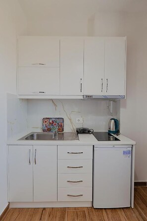 Apartment, Meerblick | Eigene Küche | Kühlschrank