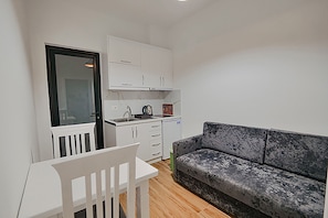 Apartment, Balcony | Free WiFi, bed sheets - Vila Muka (Sarande)