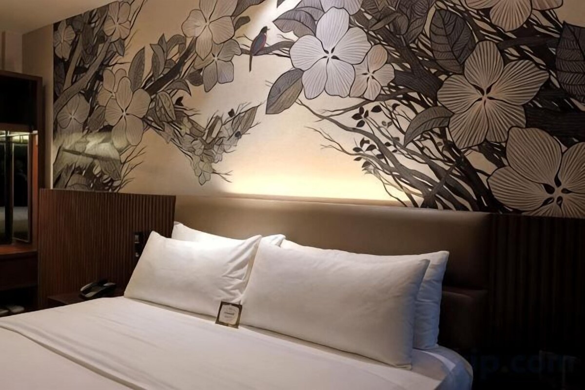 In-room safe, desk, laptop workspace, blackout curtains