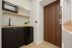 Private kitchen - Chmielna Studio Warsaw Center by Renters (Warsaw)