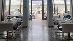 Restaurant - Hotel Villa Trieste (Sirmione)