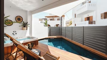 Junior Apartment, Private Pool | Terrace/patio