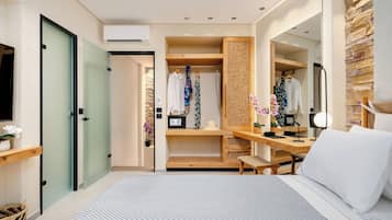 Exclusive-Apartment, eigener Pool | Hochwertige Bettwaren, Betten mit Memory-Foam-Matratzen, Zimmersafe