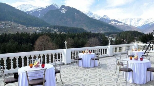 Terrace/patio - The Vintage Inn (Manali)