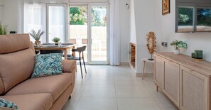 Fernseher, Kamin