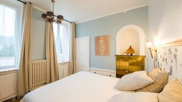 1 bedroom, premium bedding, minibar, individually decorated