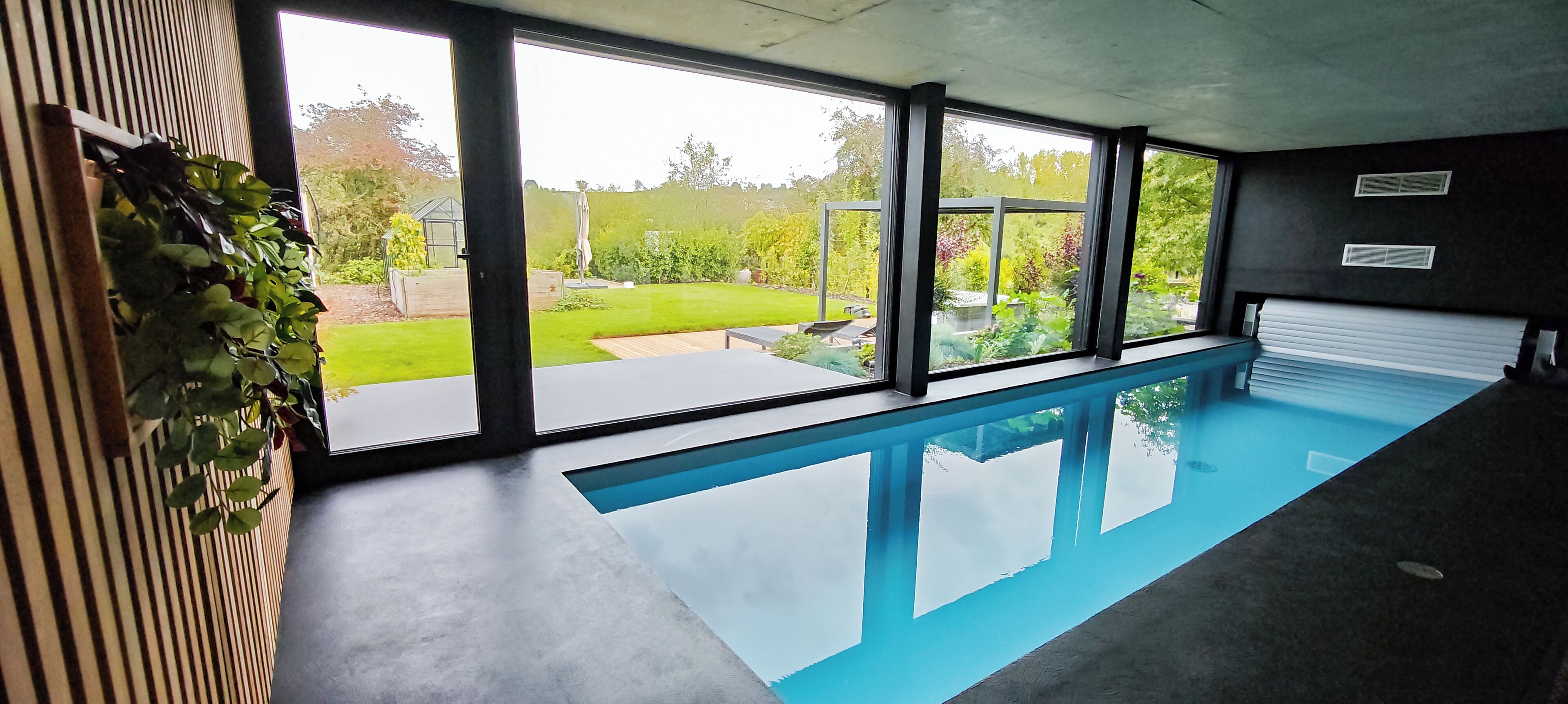 Piscine couverte, piscine chauffée