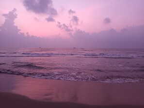 On the beach, white sand - Chan Beach Resort (Bahur)