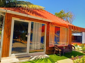 Family Suite, Multiple Beds | Premium bedding, in-room safe, individually decorated, blackout curtains - Chan Beach Resort (Bahur)