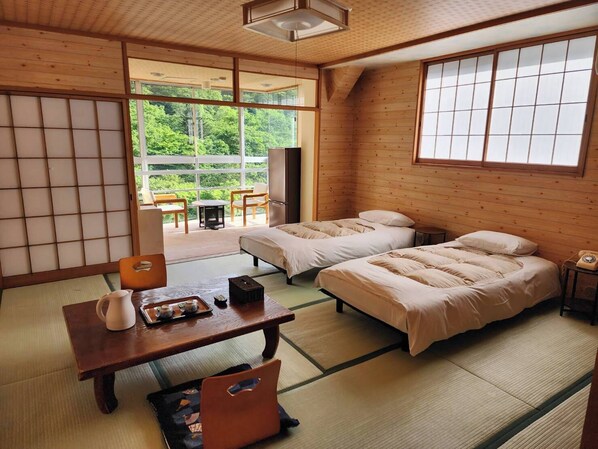 Kamar Quadruple Standar | Wi-Fi gratis