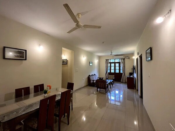 Interior - Comfortable 2 BHK with pool Betalbatim beach
(Majorda)