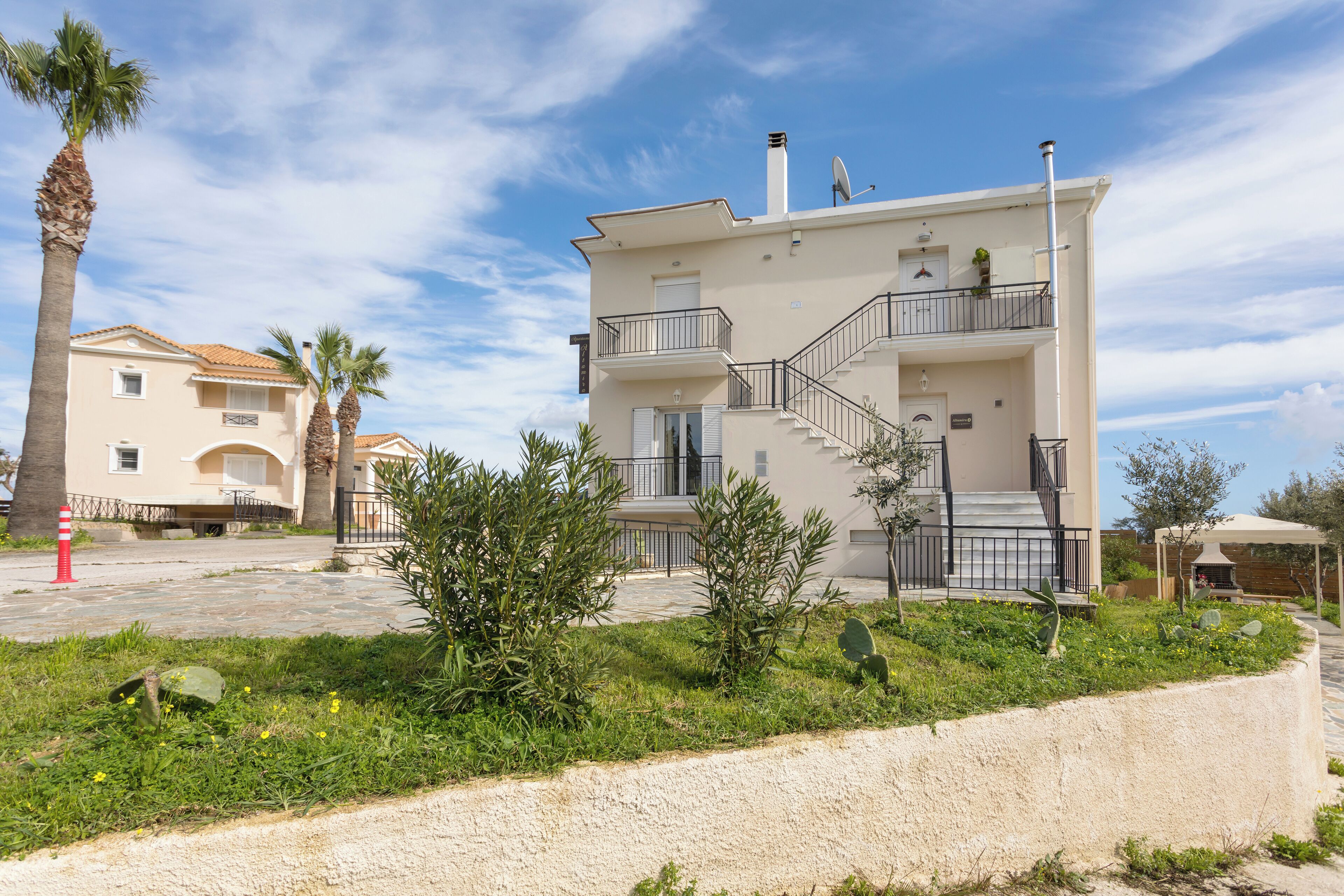 Apartment, 2 Bedrooms, Smoking, Balcony | Exterior