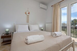 Apartment, 2 Bedrooms, Smoking, Balcony | 3 bedrooms
