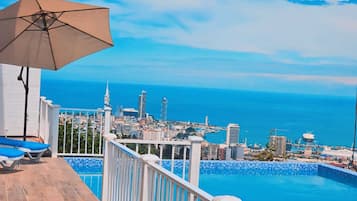 Business Villa | 1 bedroom, in-room safe, individually decorated, individually furnished