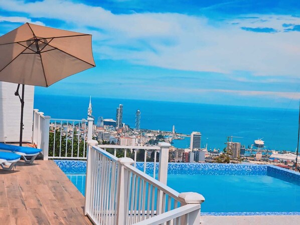 Business Villa | In-room safe, individually decorated, individually furnished, desk - GOLDEN SUNSET batumi (Batumi)