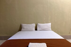 Habitación estándar doble | Wifi gratis y ropa de cama