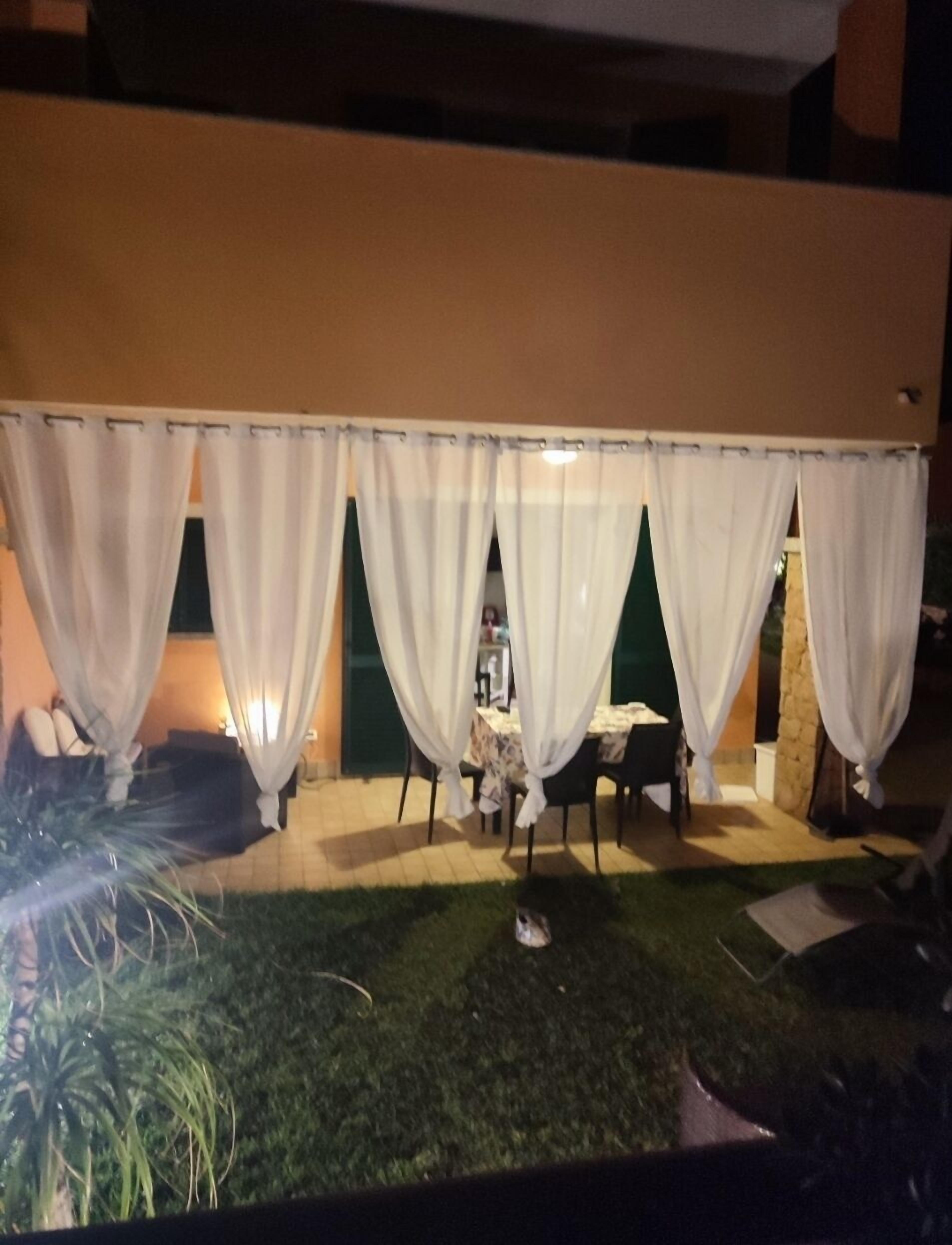 House | Terrace/patio