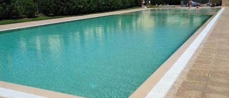 Seasonal outdoor pool